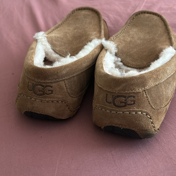 UGG Men’s Ascot Slipper Tan / Hardly Worn 🤍🤍🤍 - Picture 3 of 6